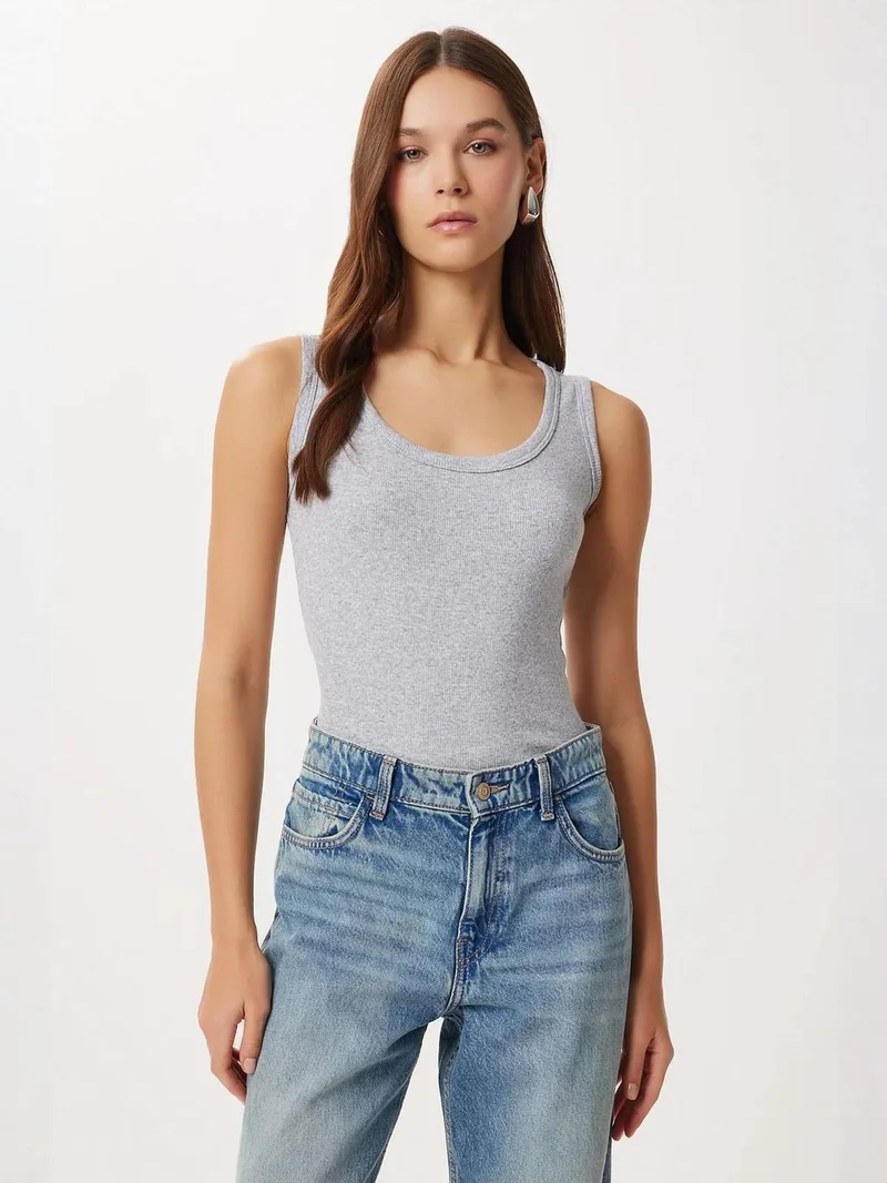 Happiness İstanbul ISTANBUL Fitted U Collar Knitted 2- Pack Tank Top